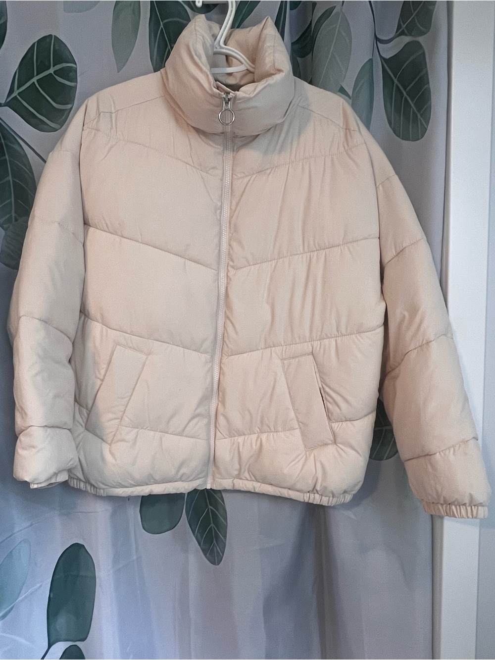 Hollister Cream Puffer Jacket with High Collar